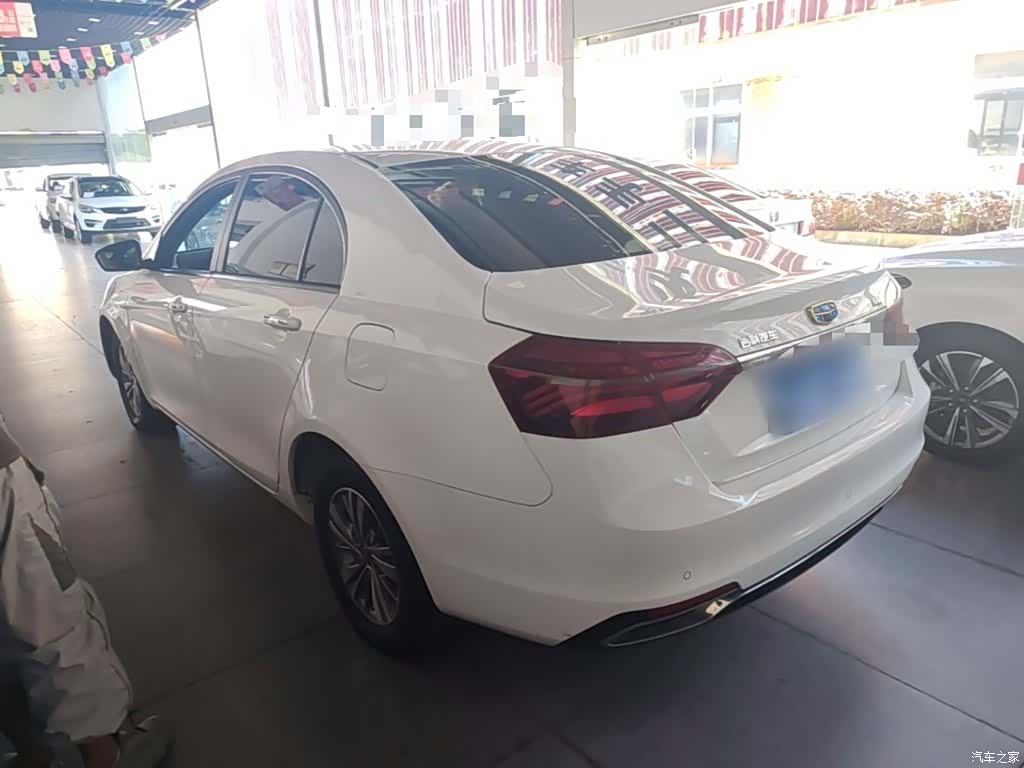 Geely Emgrand, 2018 все фото