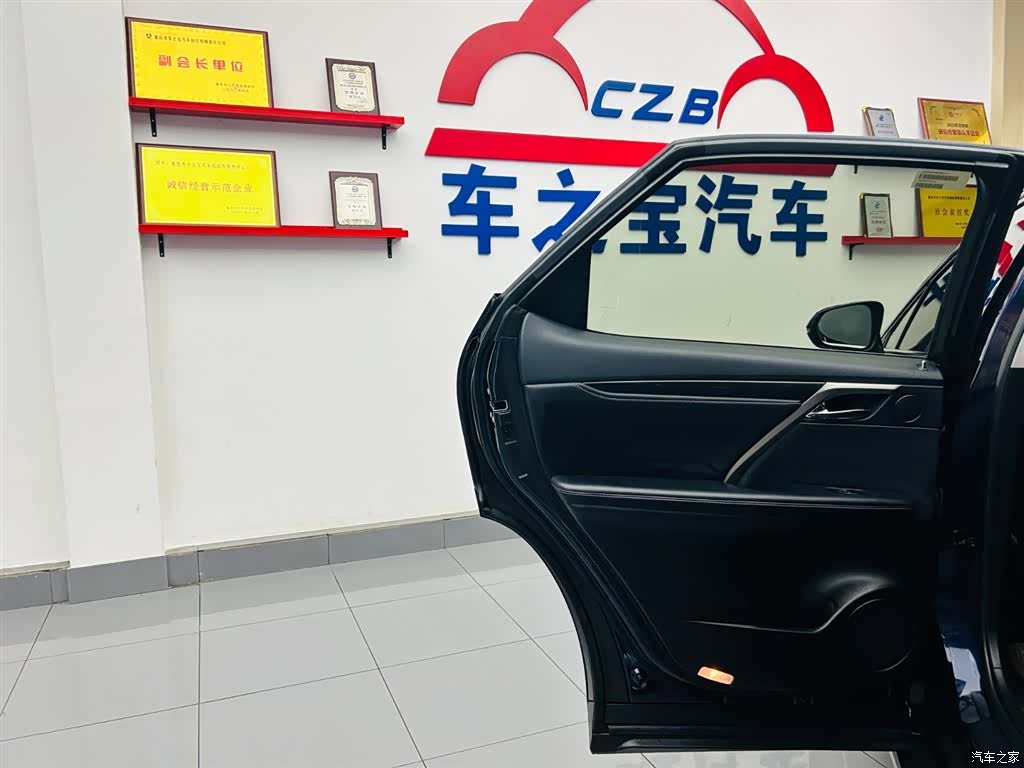 Lexus RX, 2019 20