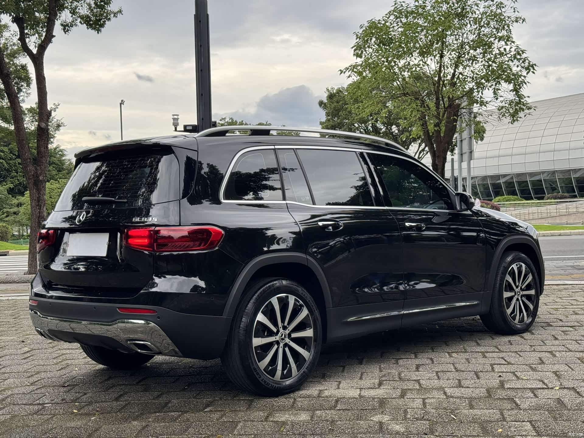 Mercedes-Benz GLB, 2024 8