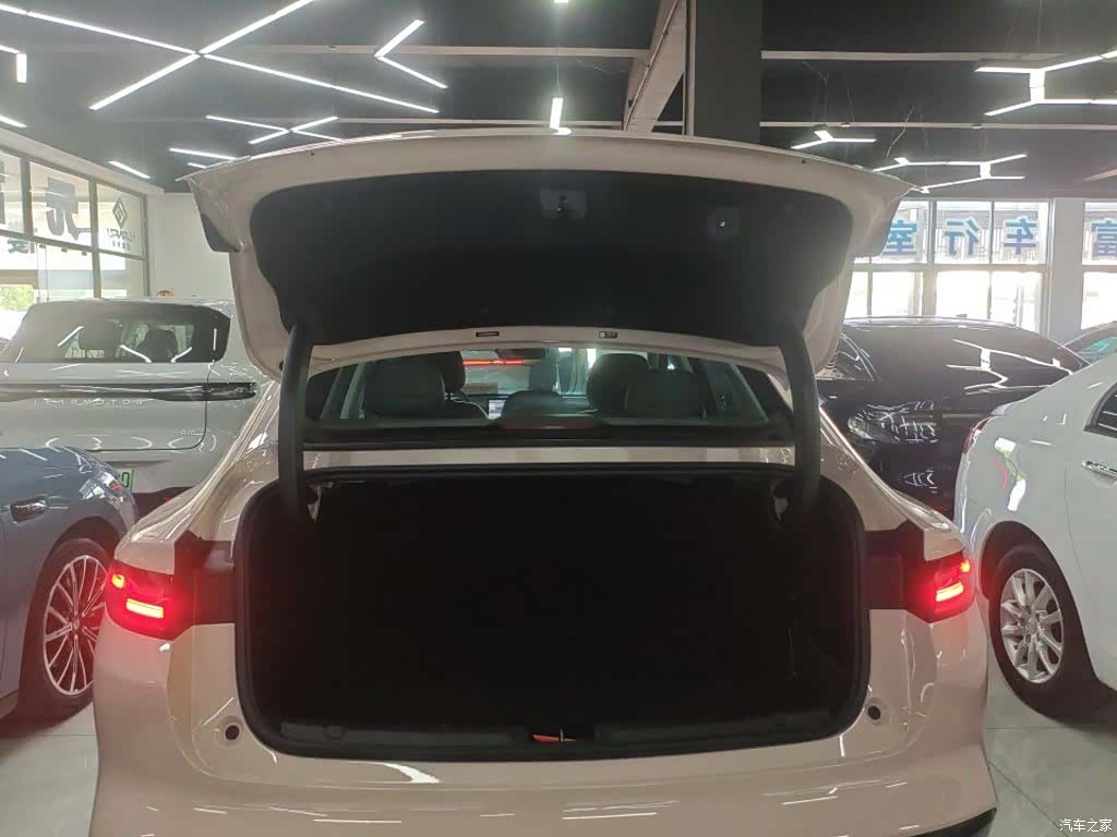 Leapmotor B01, 2026 3