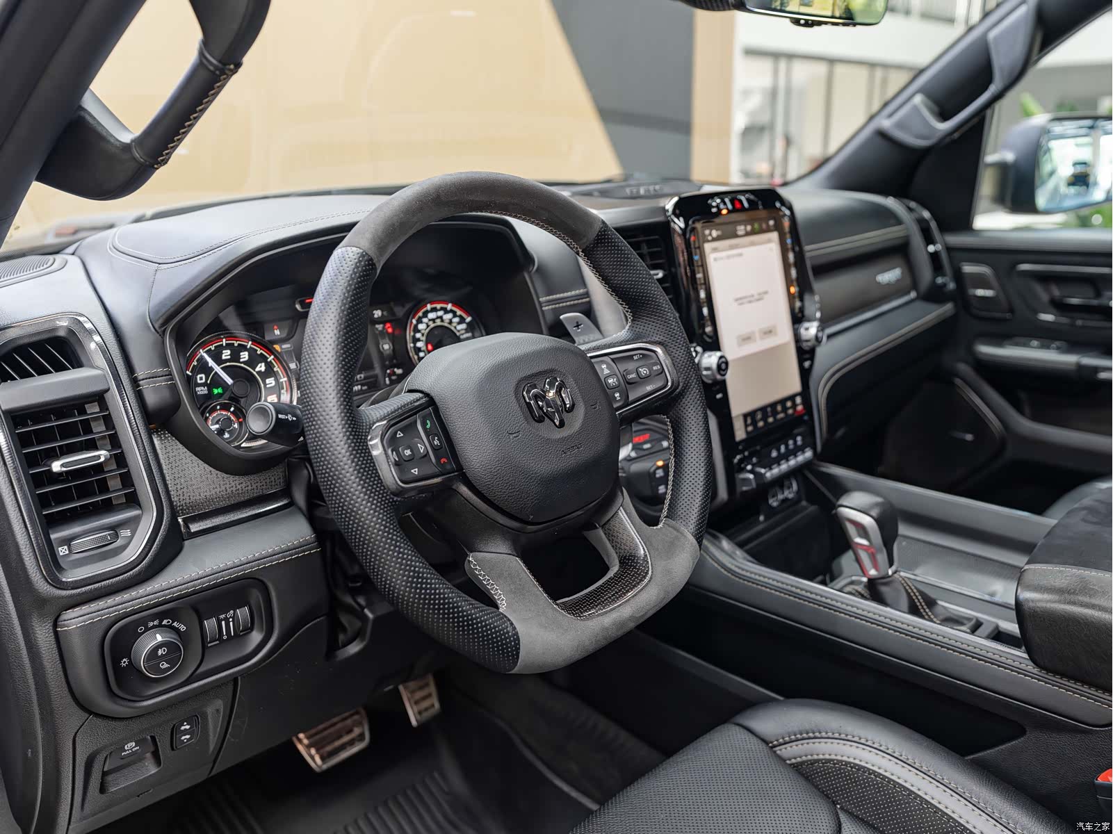 RAM Trucks, 2023 все фото