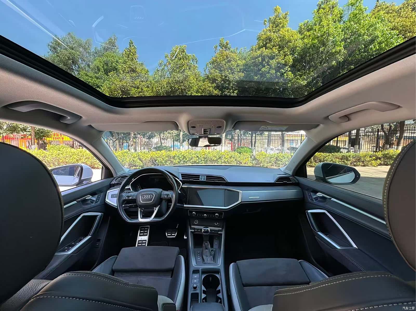 Audi Q3, 2022 9