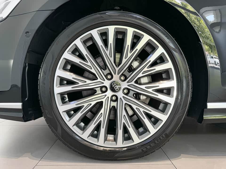 Audi A8 Audi A8