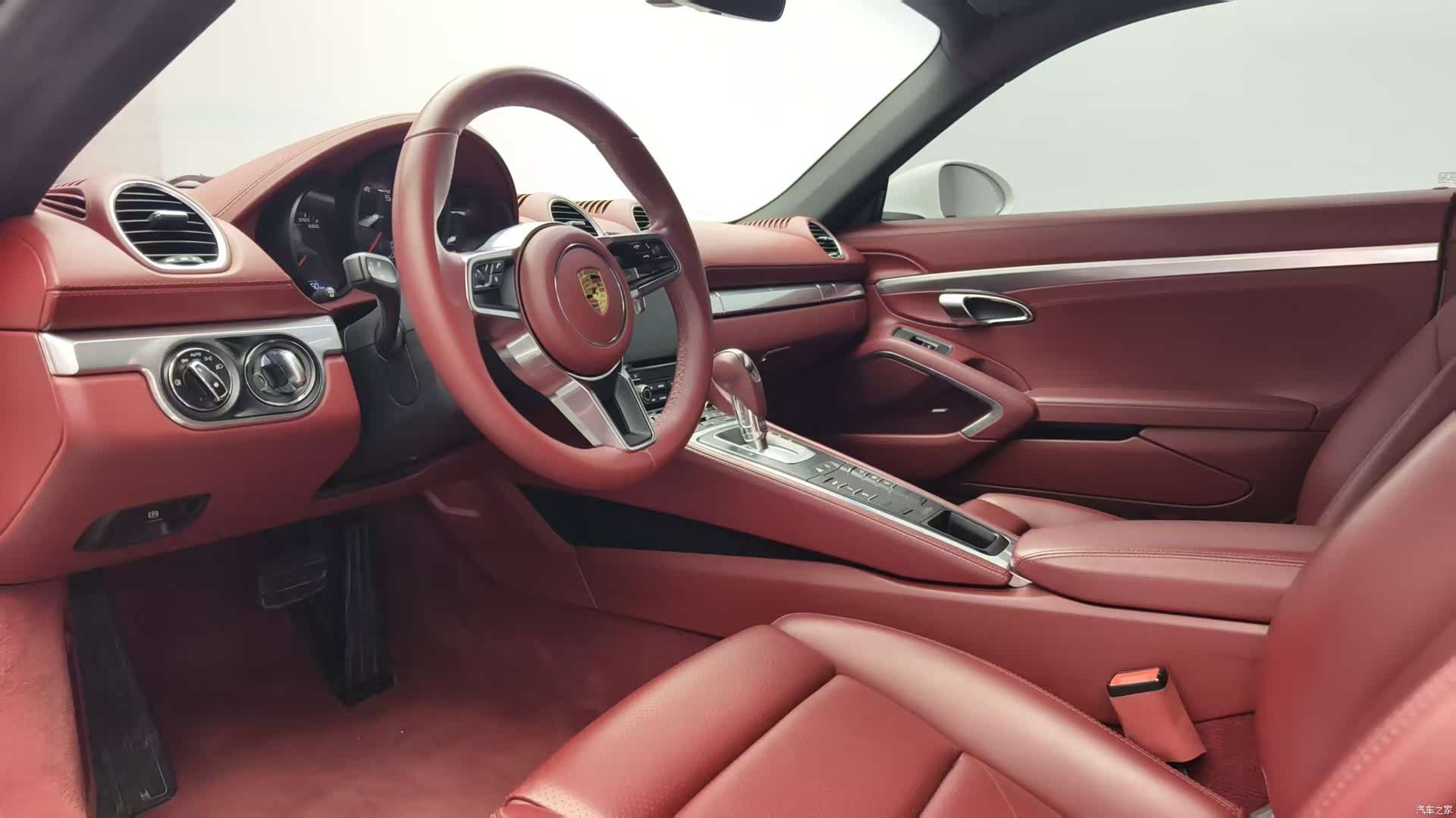 Porsche Cayman, 2021 12