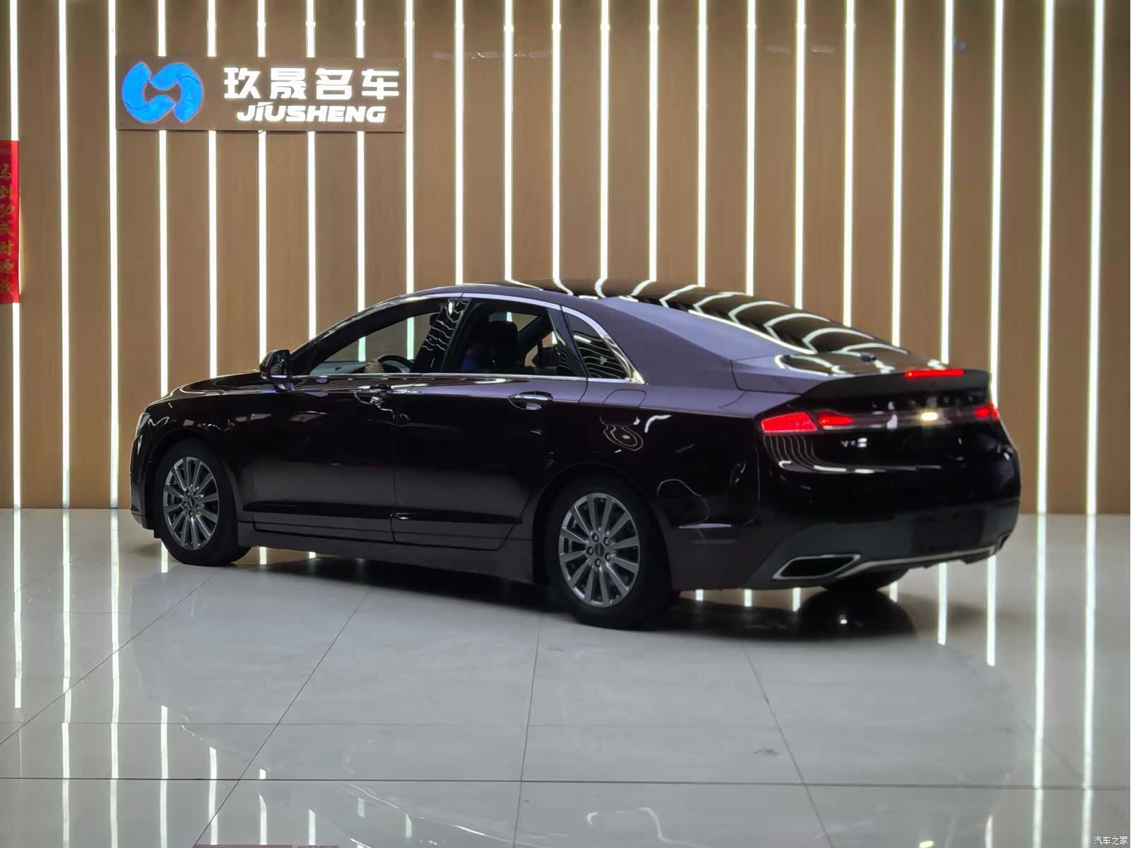 Lincoln MKZ, 2017 19