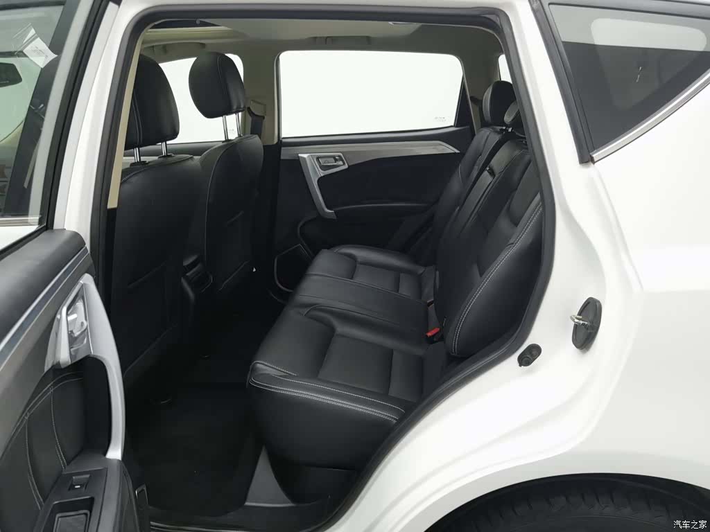 Geely X6, 2016 15