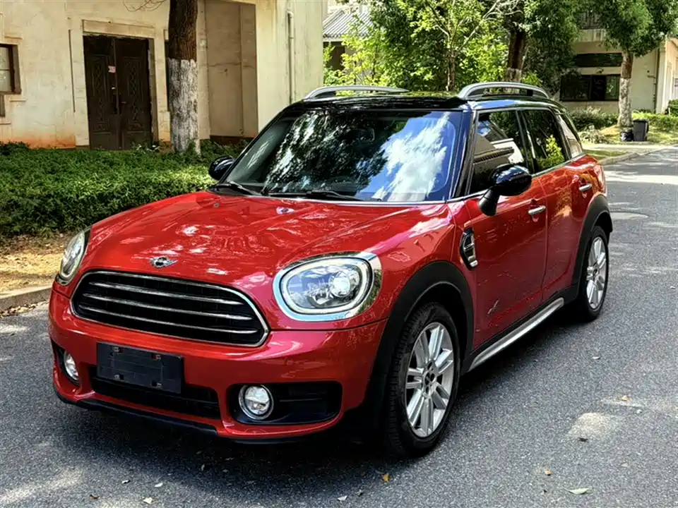 MINI COUNTRYMAN