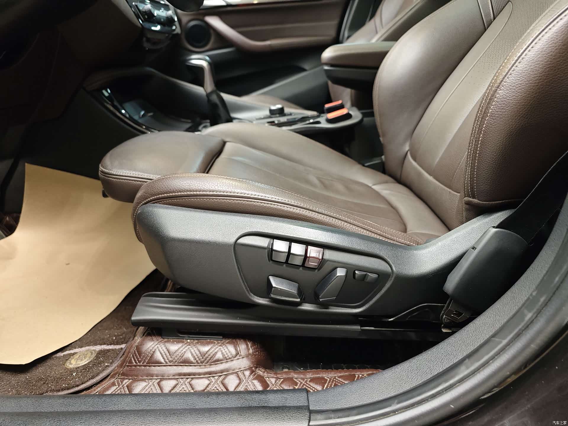 BMW X1, 2018 11