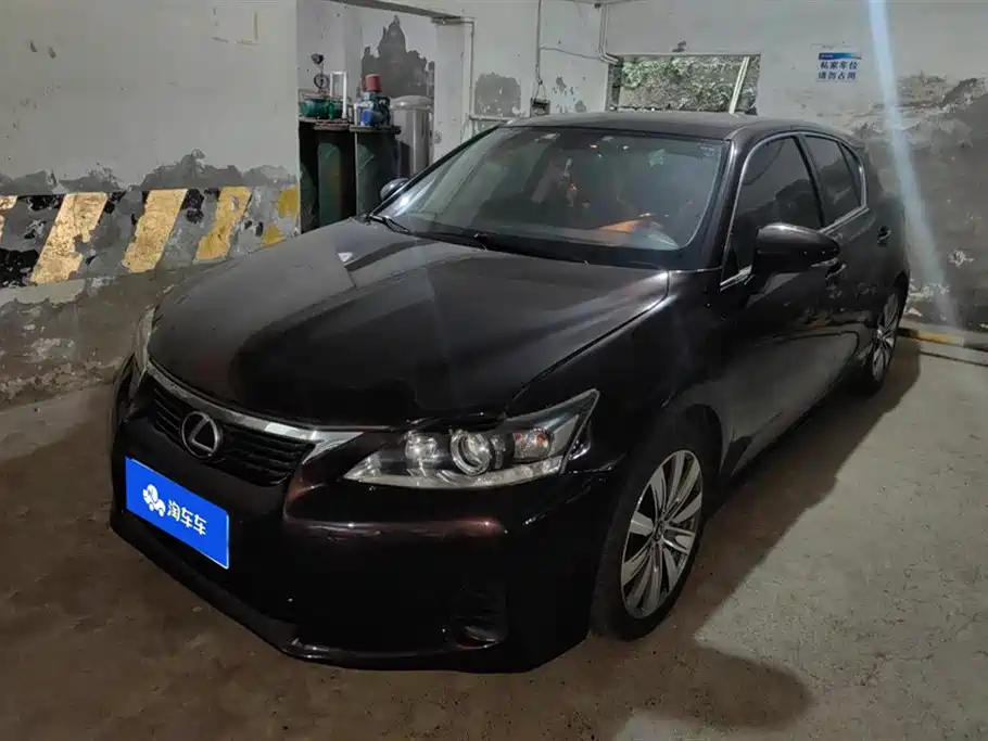 Lexus CT