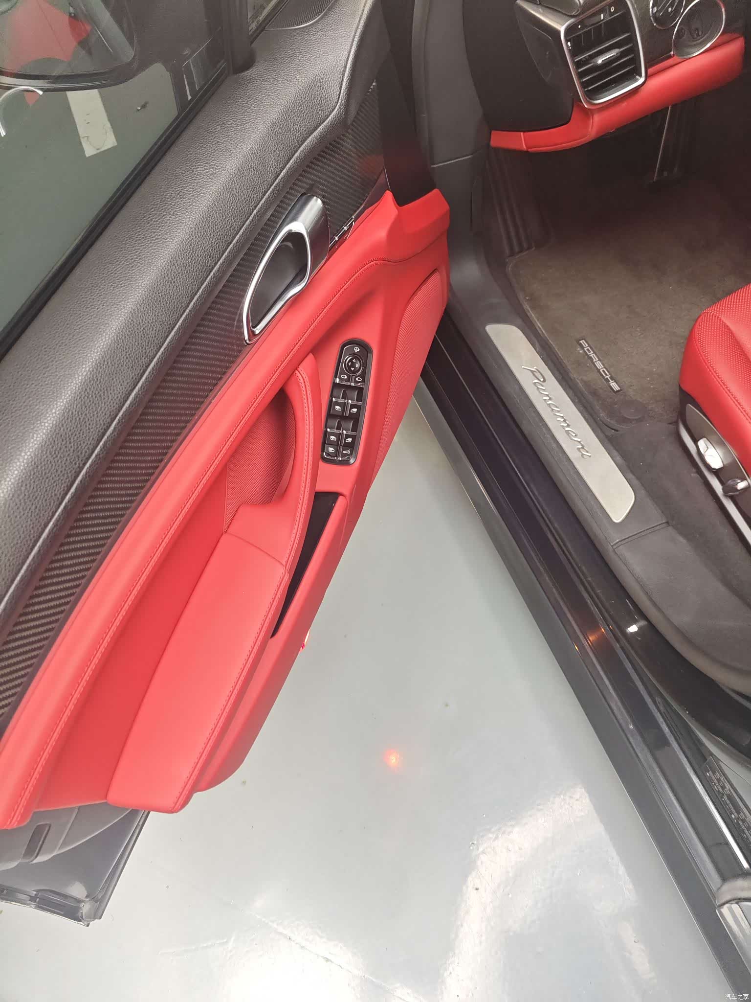 Porsche Panamera, 2011 4