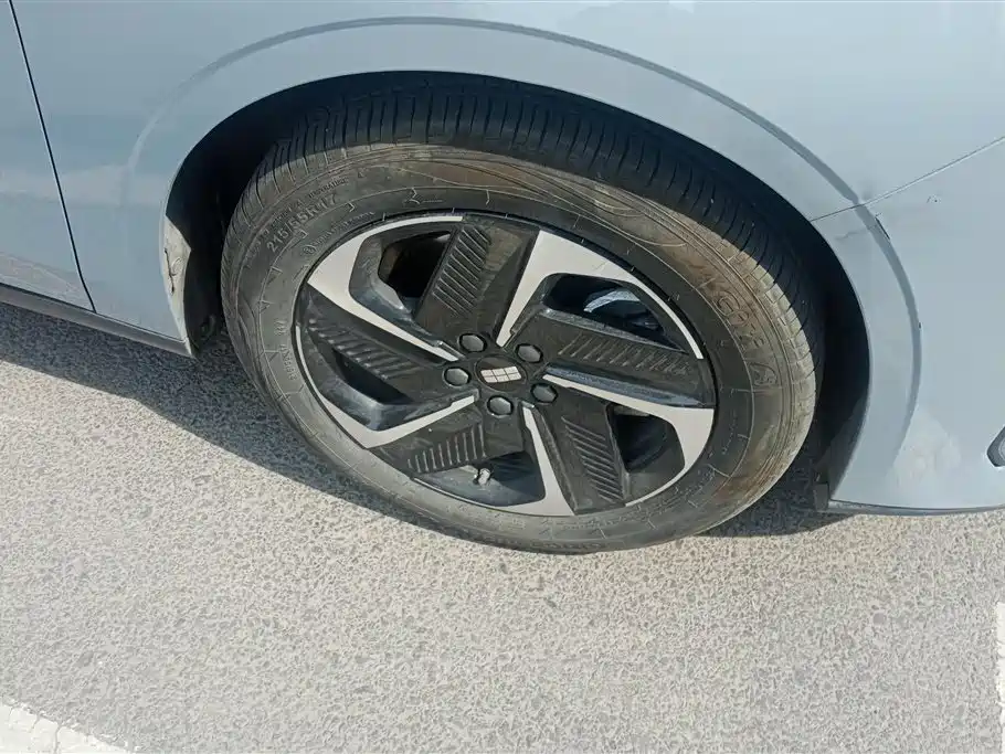 Geely Galaxy Galaxy L6