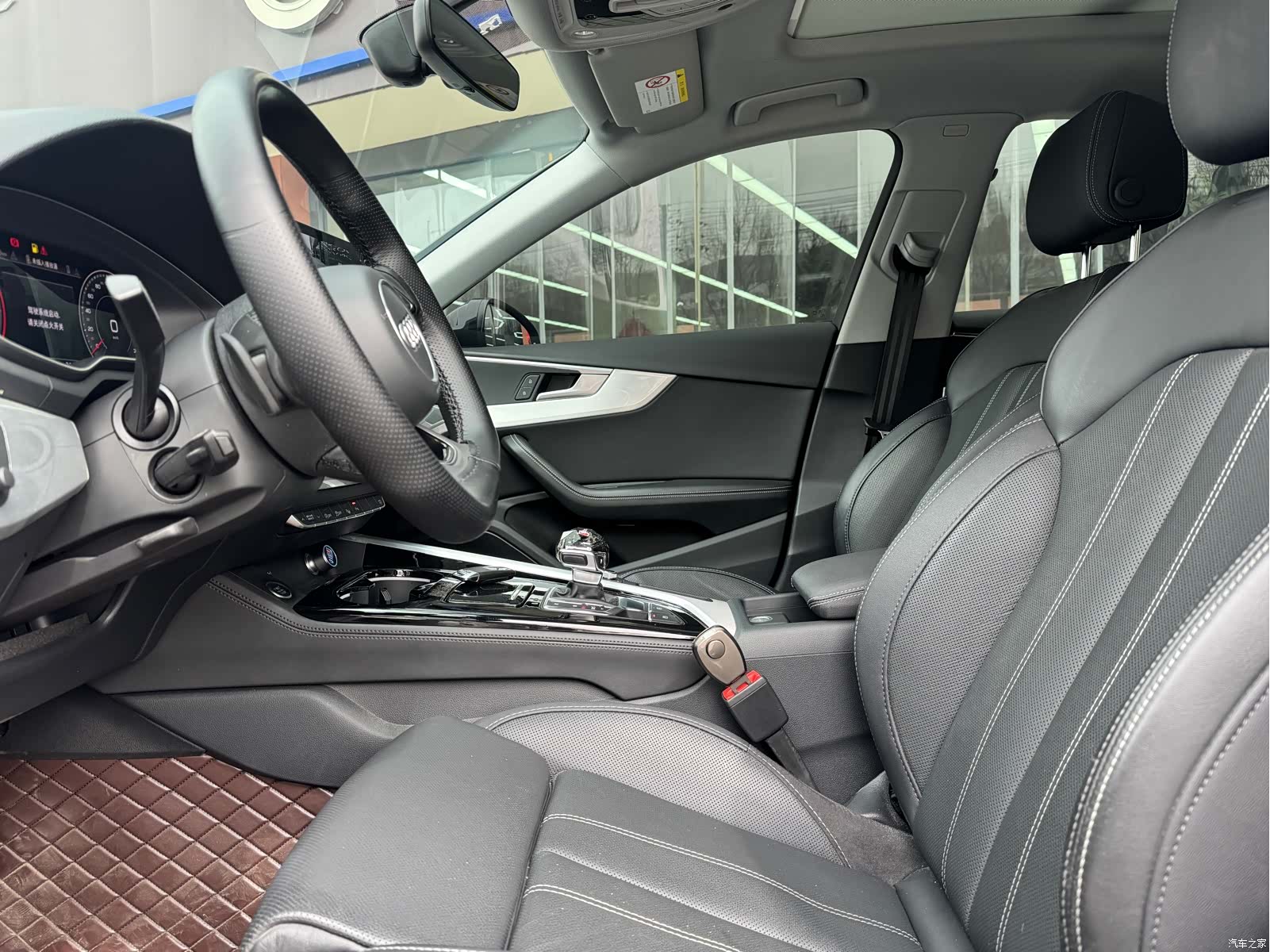 Audi A4L, 2022 9