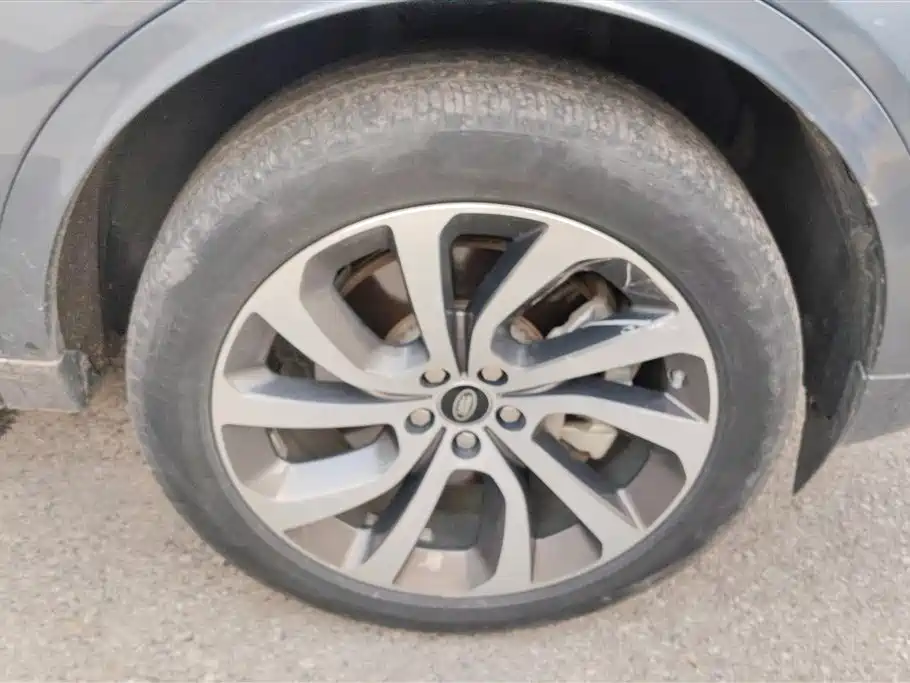 Land Rover Discover sports