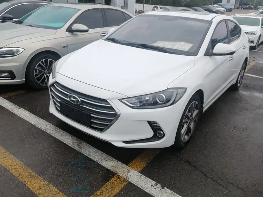 Hyundai Lead