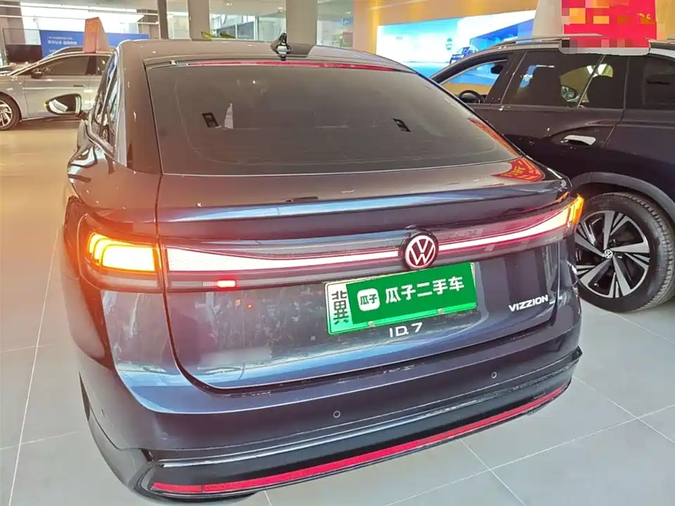 Volkswagen ID.7 VIZZION