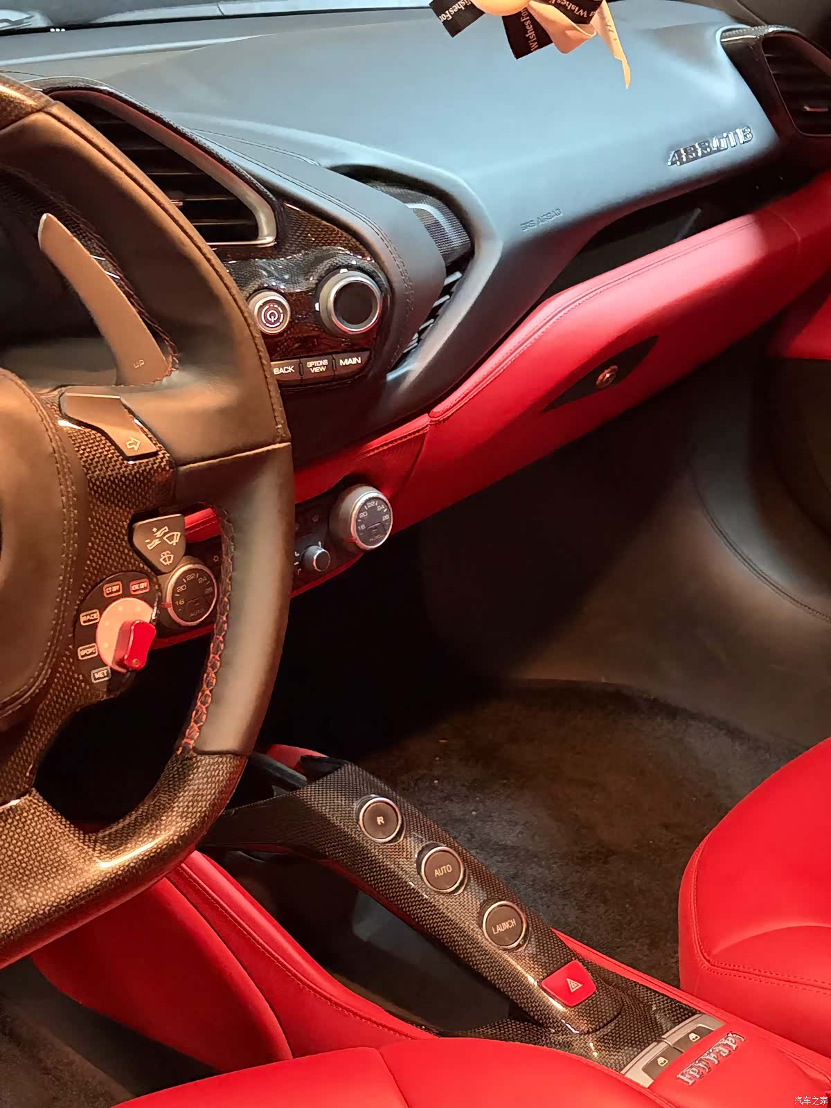 Ferrari 488, 2016 18
