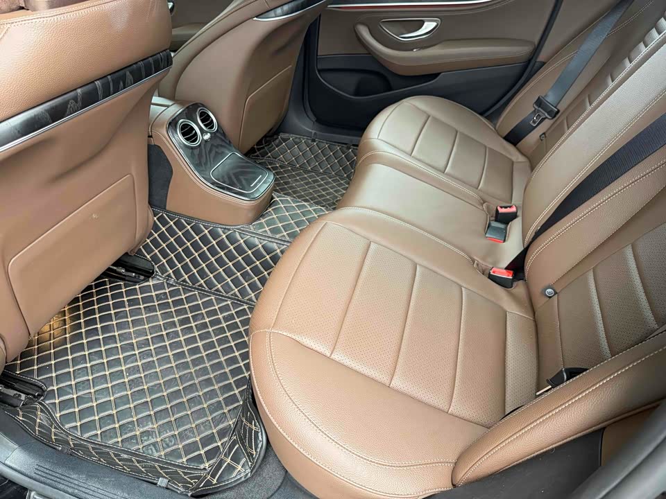 Mercedes-Benz E-class Mercedes-Benz E-class