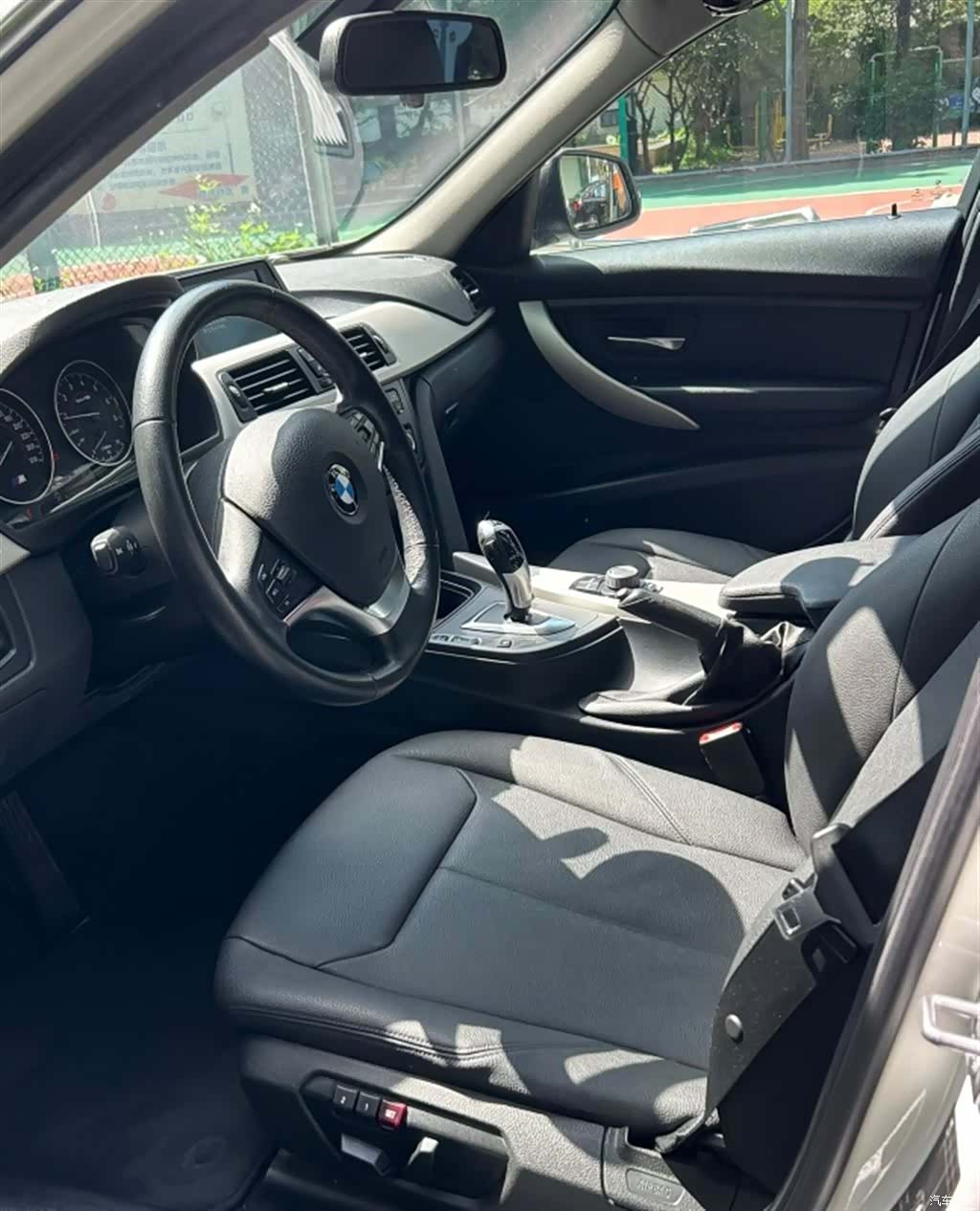 BMW 3 Series, 2015 7