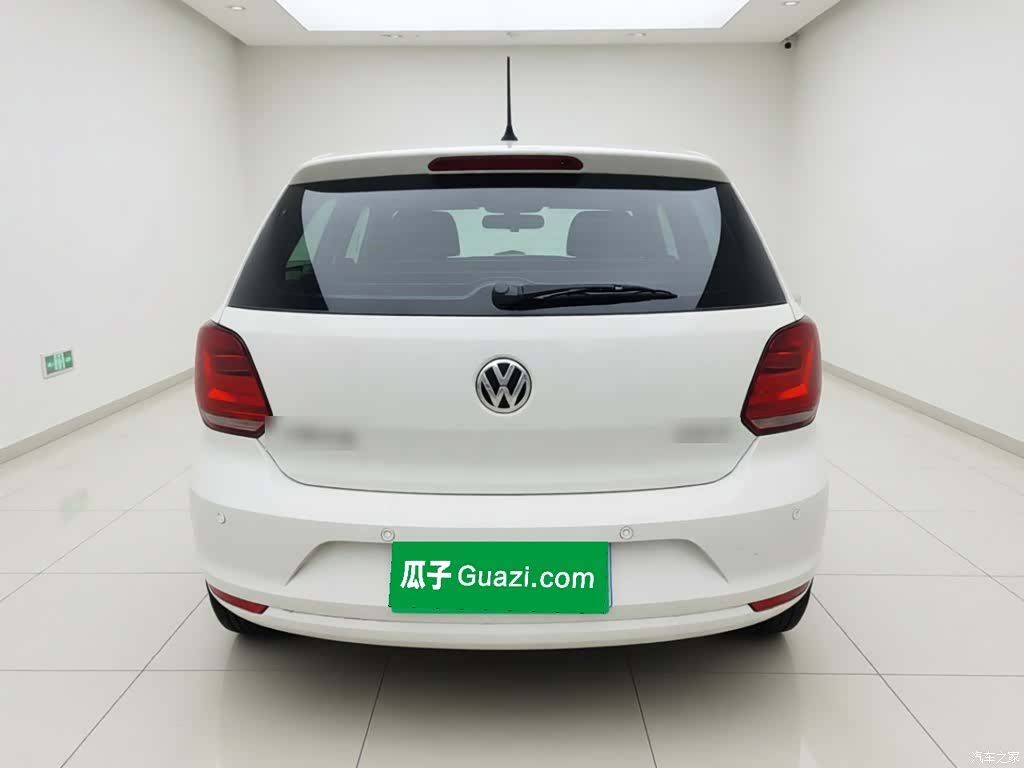 Volkswagen Polo, 2016 все фото