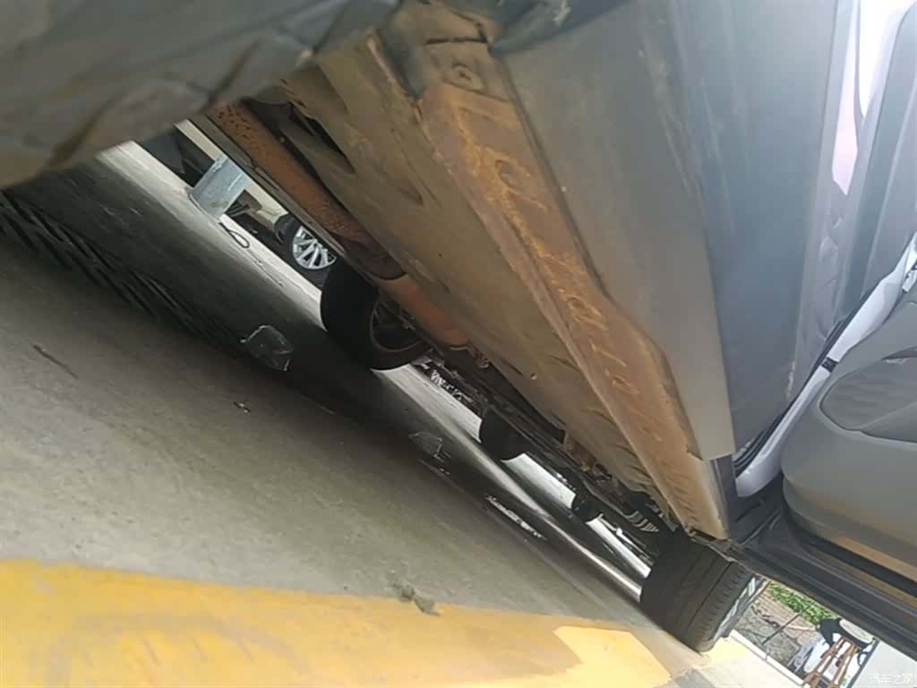 Wuling RS-5, 2019 21