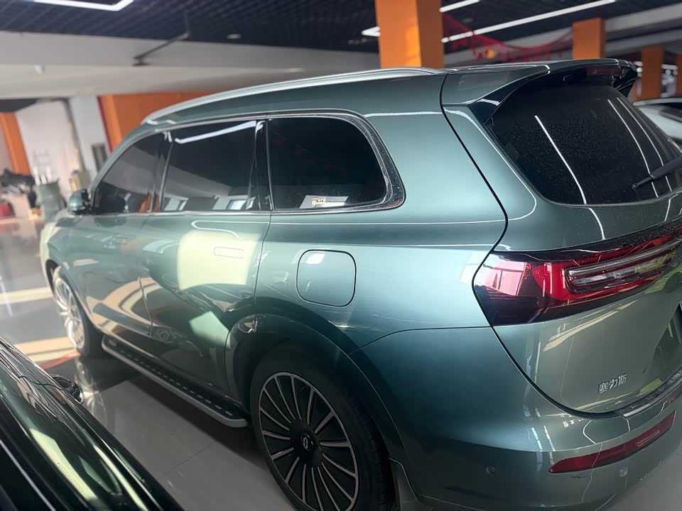 AITO Ask the world M7