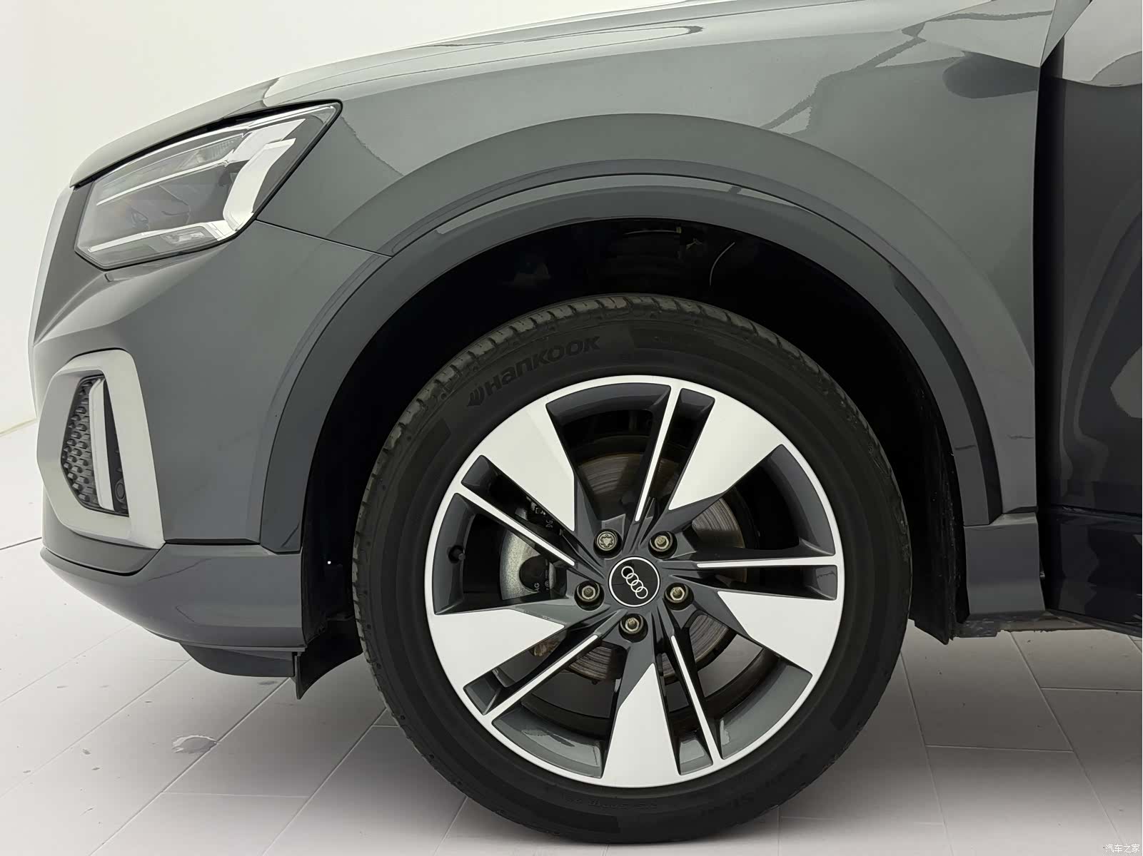 Audi Q2L, 2023 21