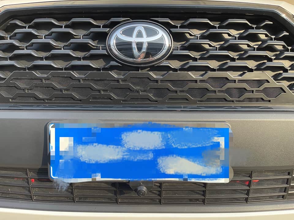 Toyota Corolla Sharp amplifier