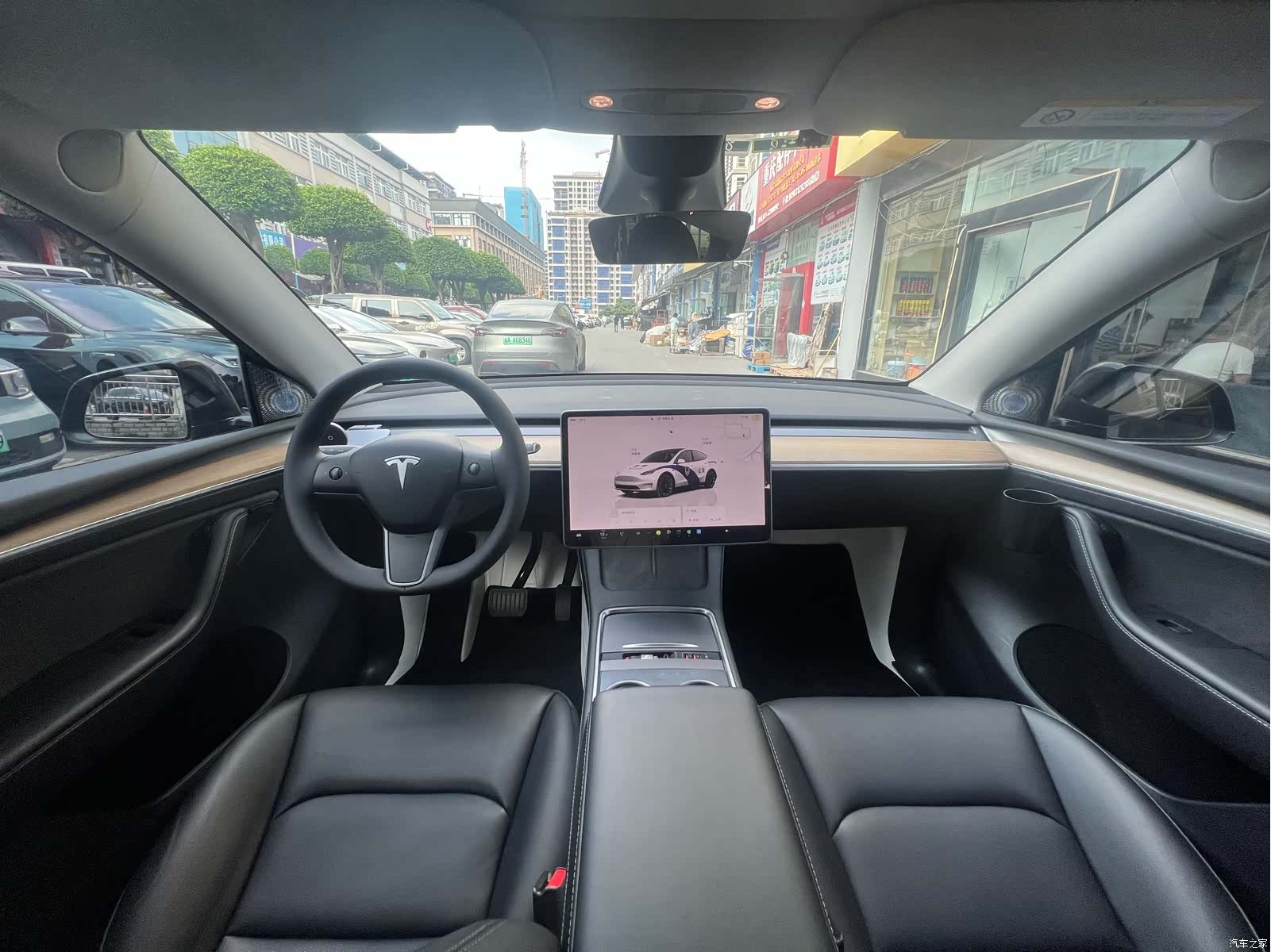 Tesla Model Y, 2022 8