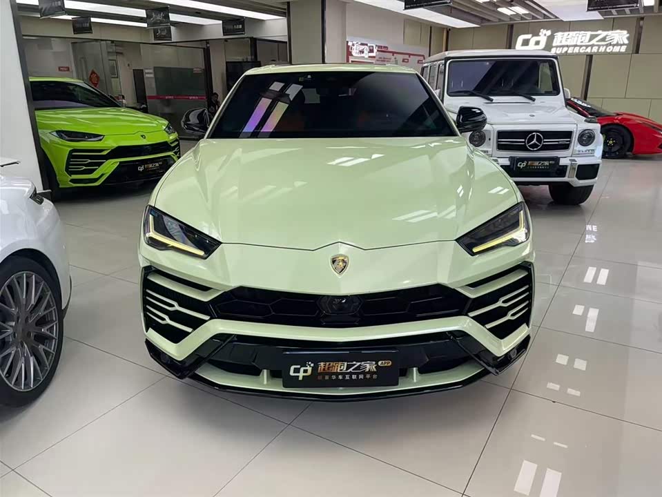 Lamborghini Urus