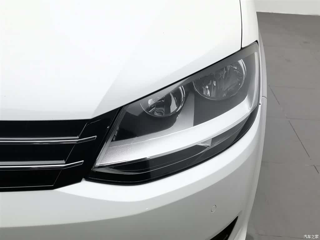 Volkswagen Xia, 2017 7