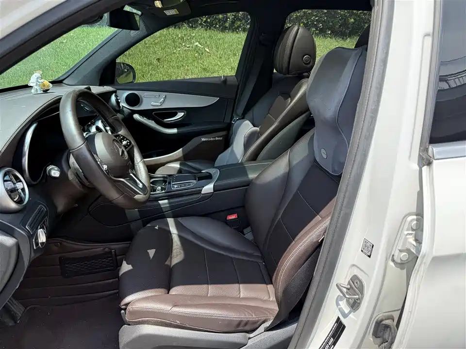 Mercedes-Benz GLC Mercedes-Benz GLC