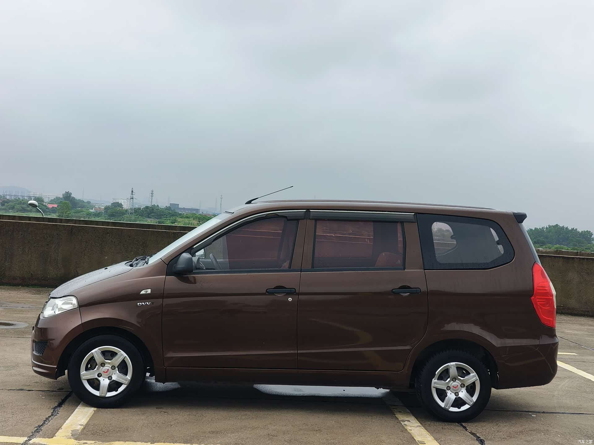 Wuling Hongguang, 2017 3