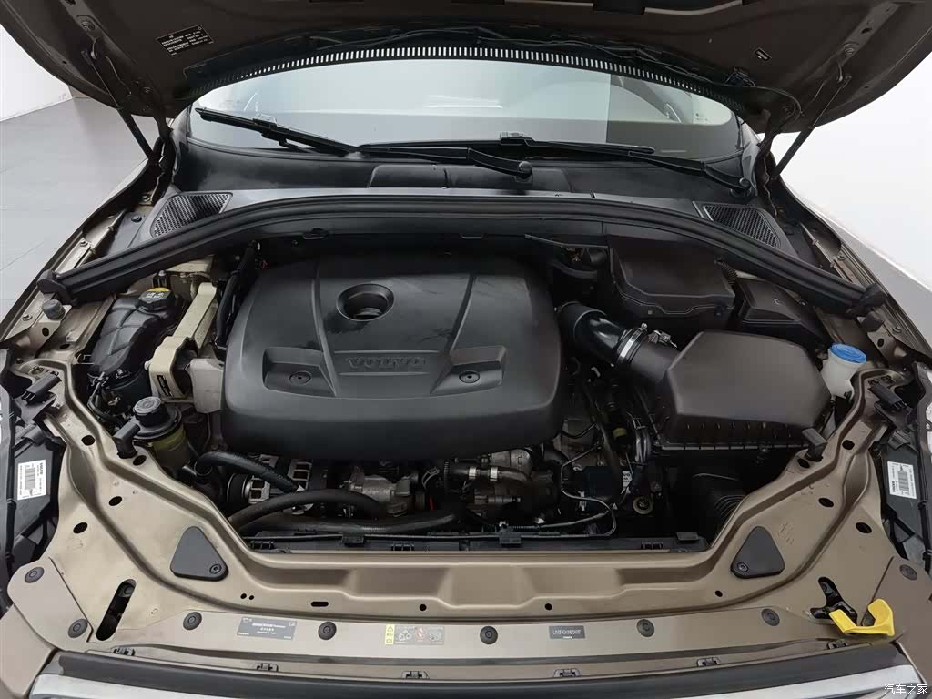 Volvo XC60, 2017 6