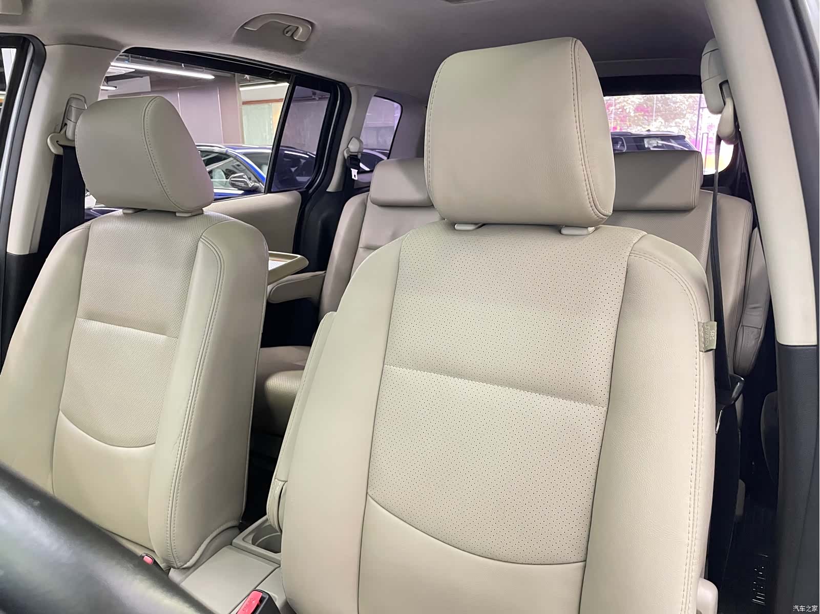 Mazda 5, 2010 30