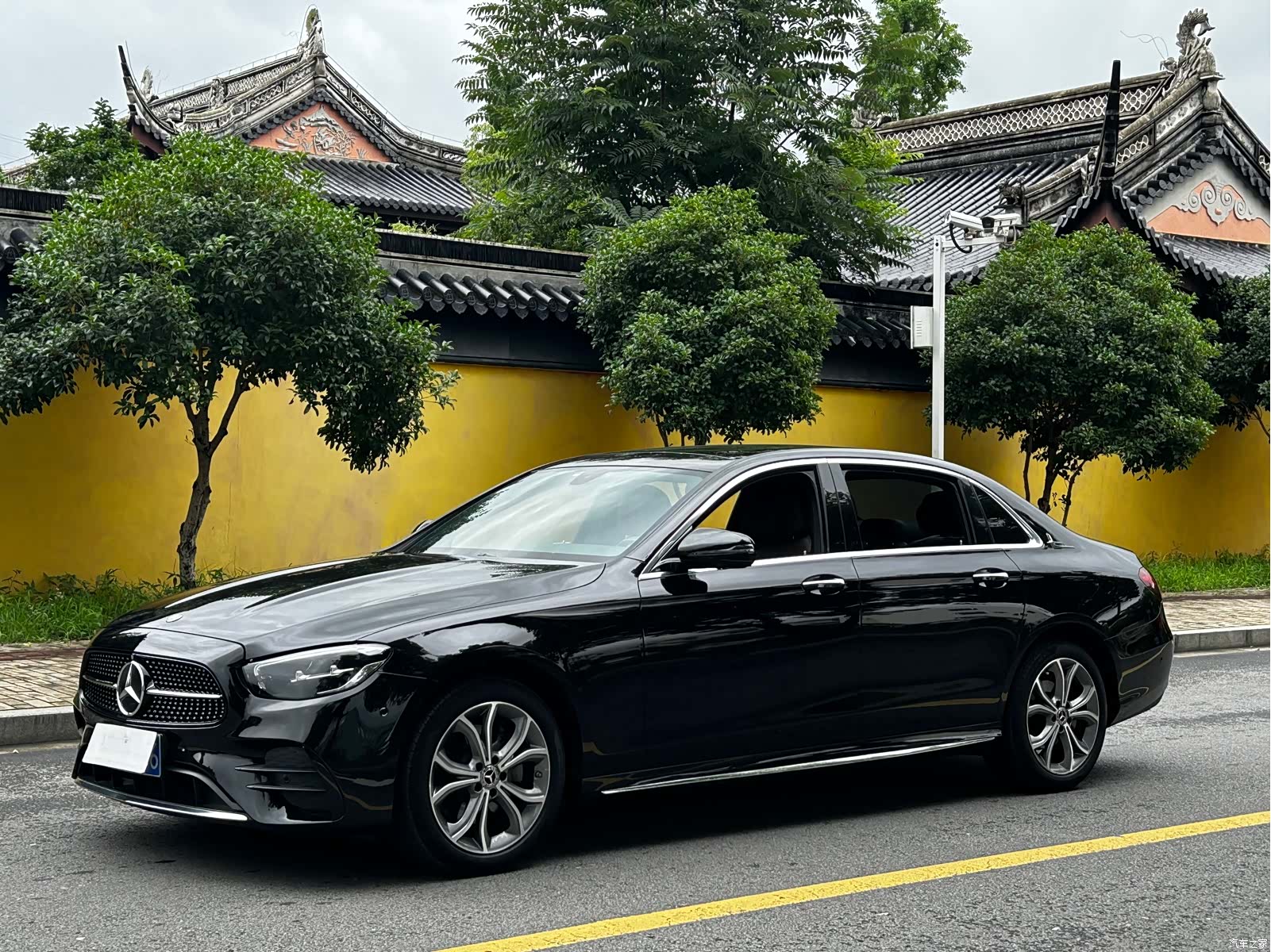 Mercedes-Benz E-Class, 2021 1
