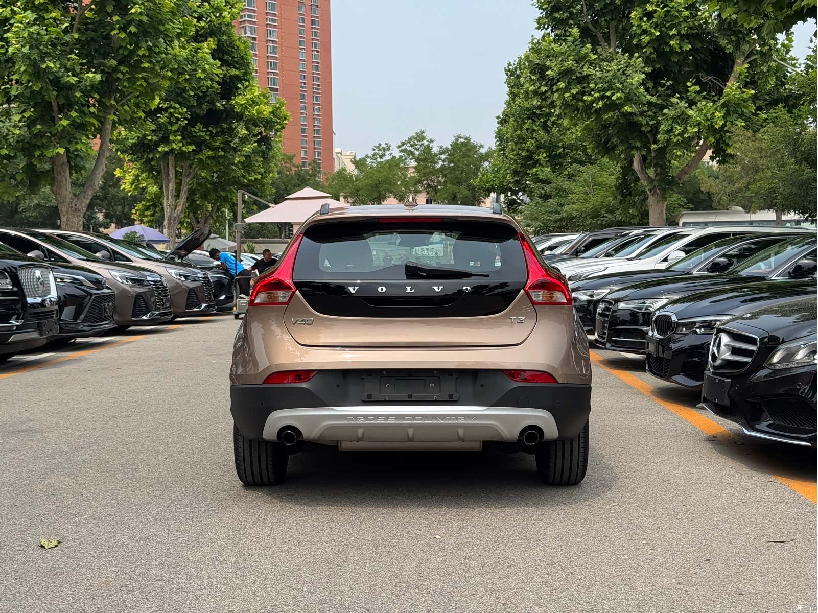 Volvo V40, 2017 4