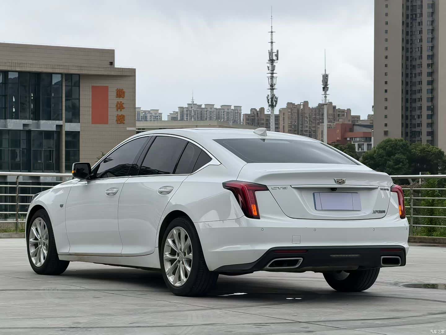 Cadillac CT5, 2022 14