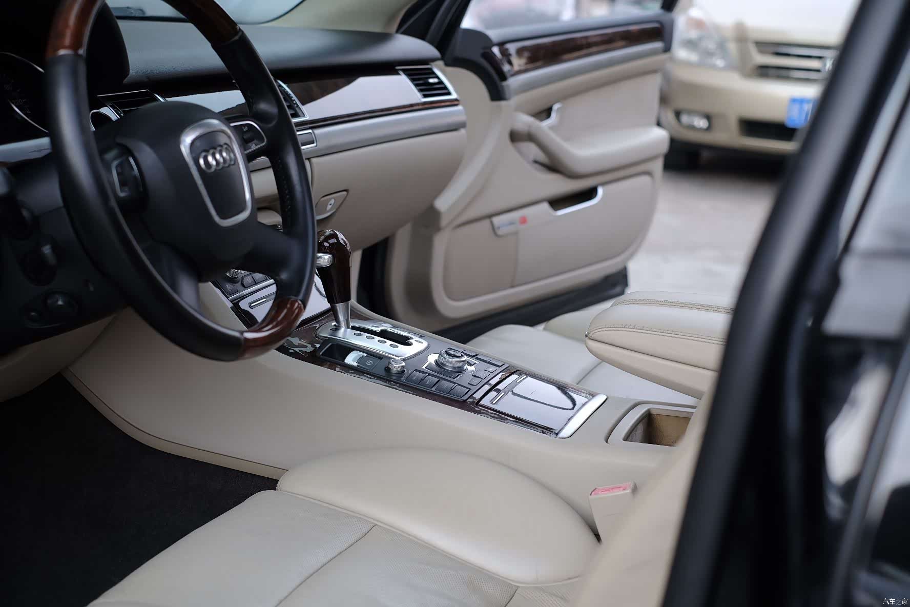 Audi A8L, 2009 28