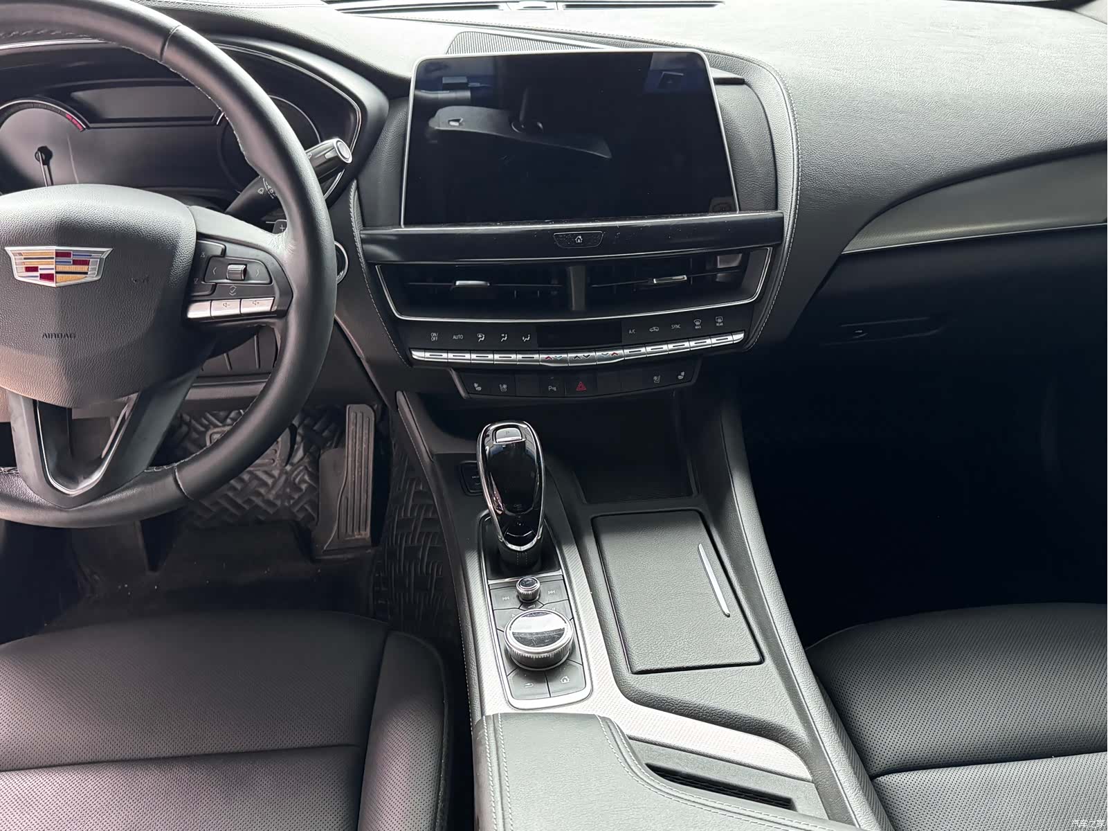 Cadillac CT5, 2022 11