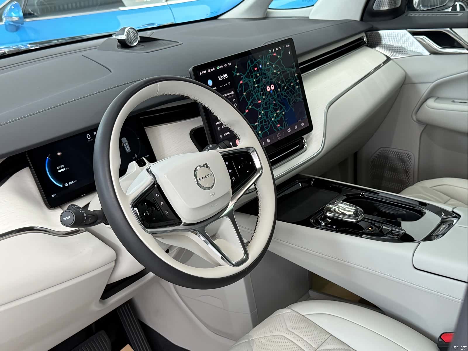Volvo EM90, 2024 6