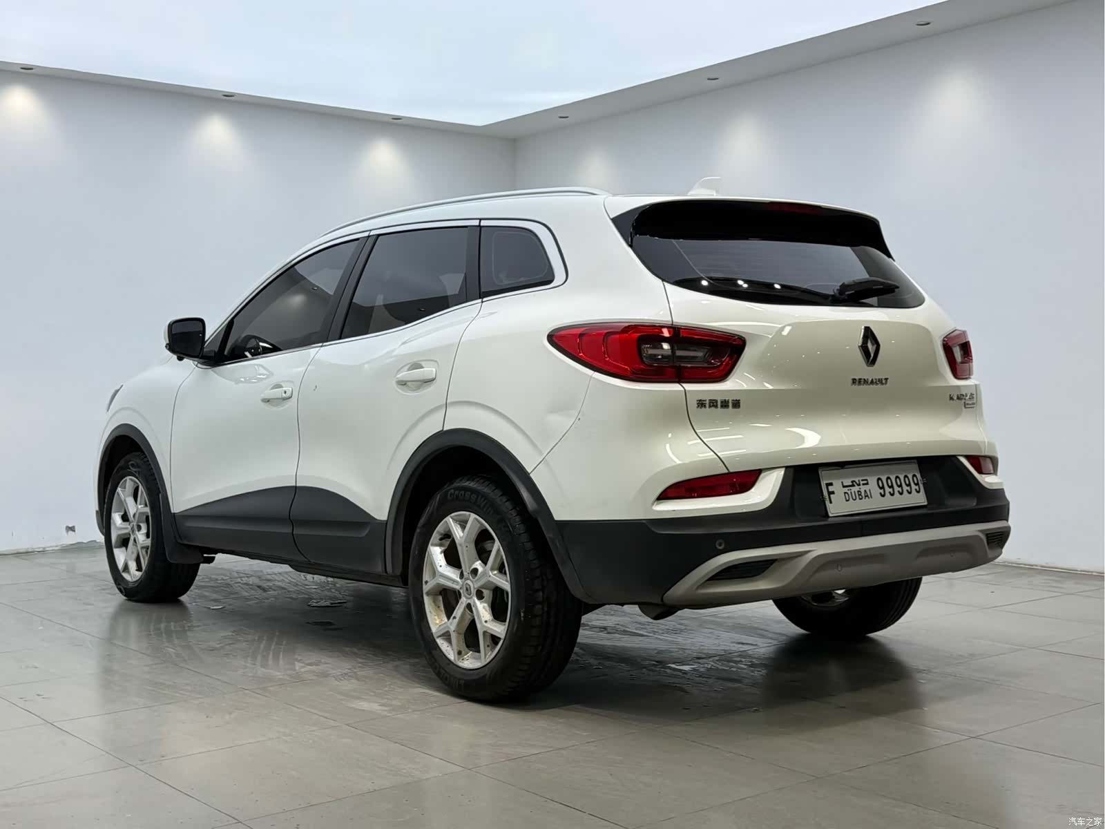 DongFeng SCe200, 2019 18