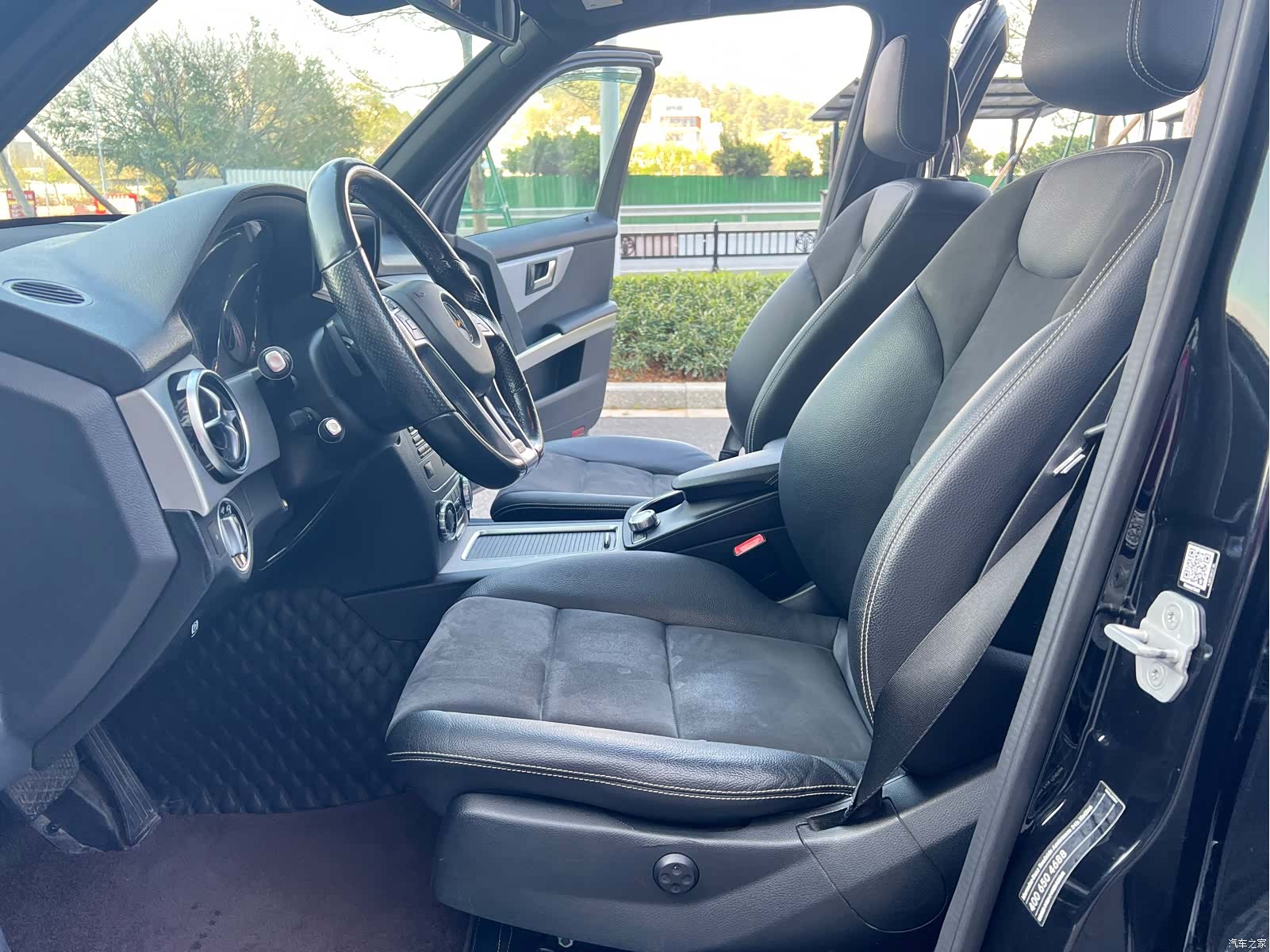 Mercedes-Benz GLK-Class, 2015 10