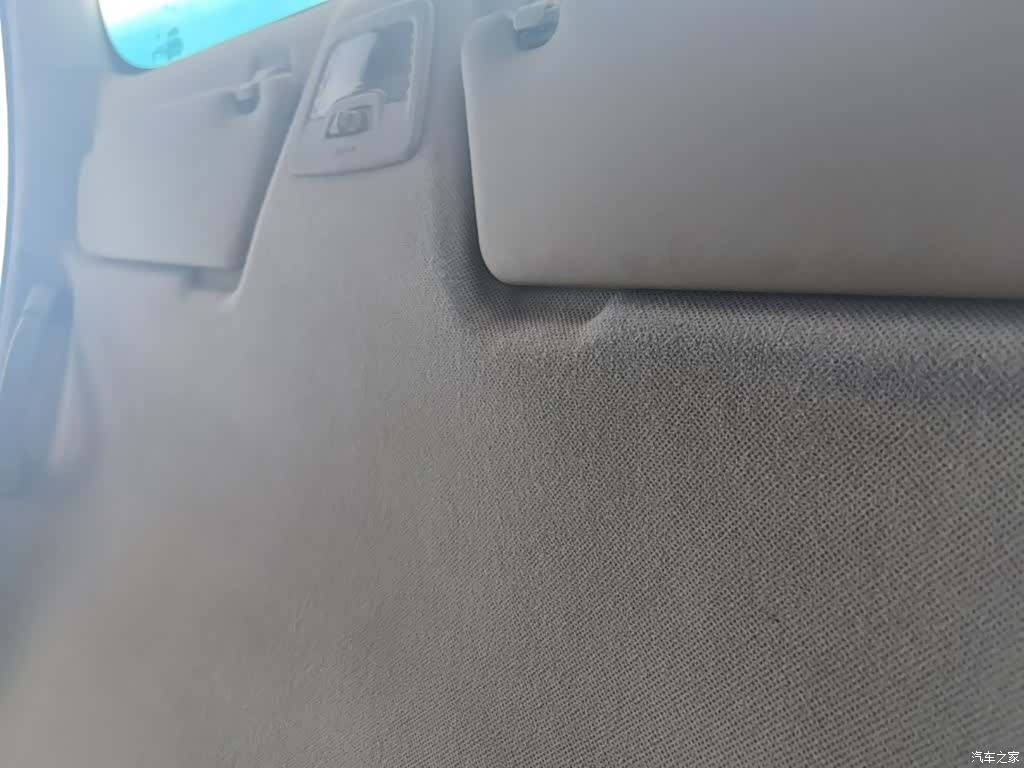 Wuling 310, 2017 18