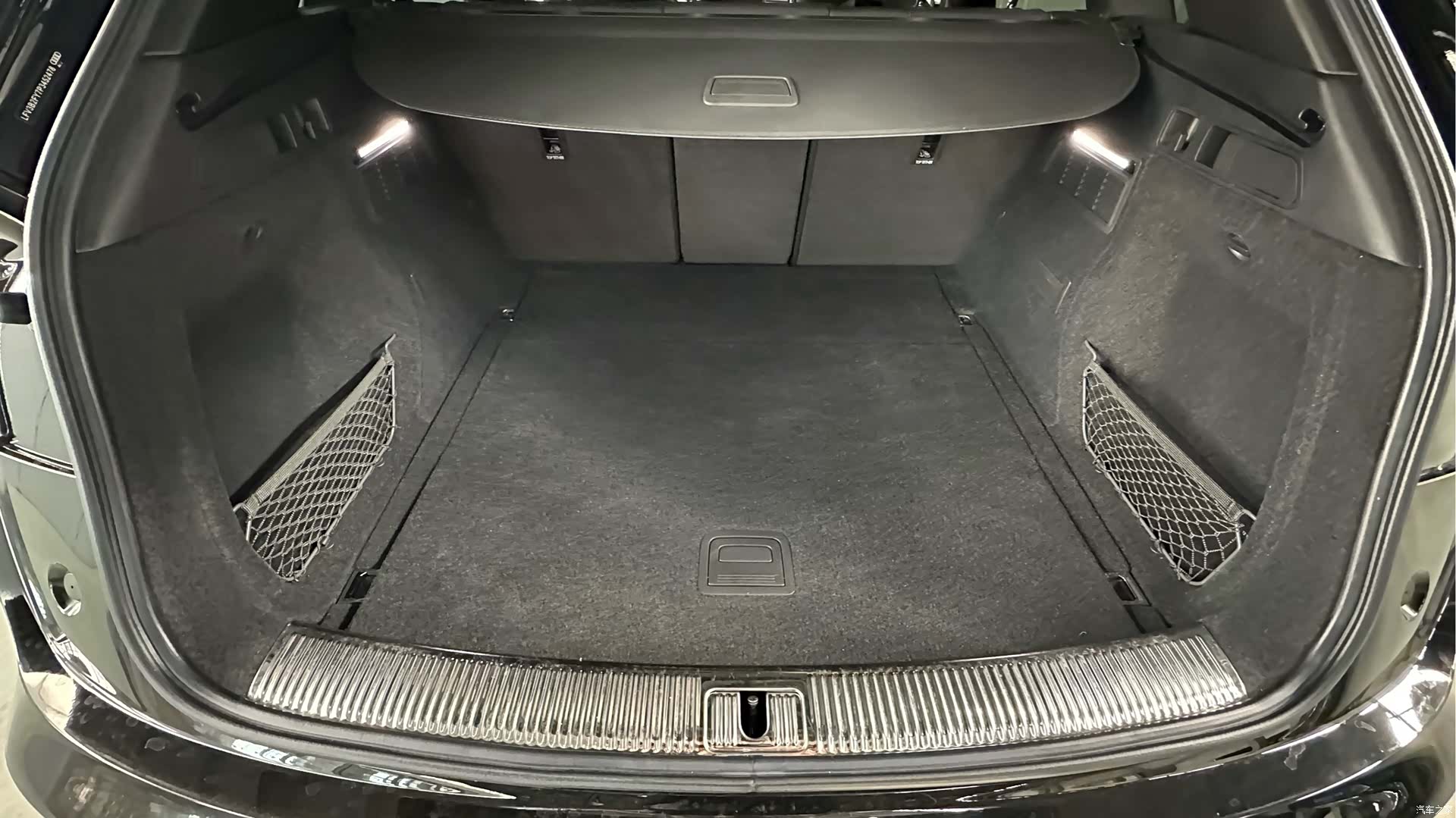 Audi Q5L, 2024 15