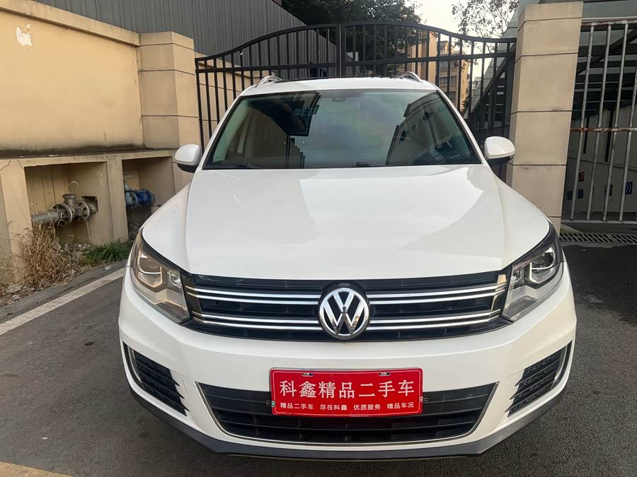 Volkswagen Tiguan 2016, фото 2