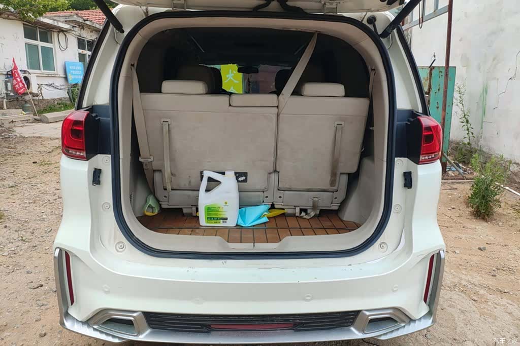 Trumpchi M8, 2018 4