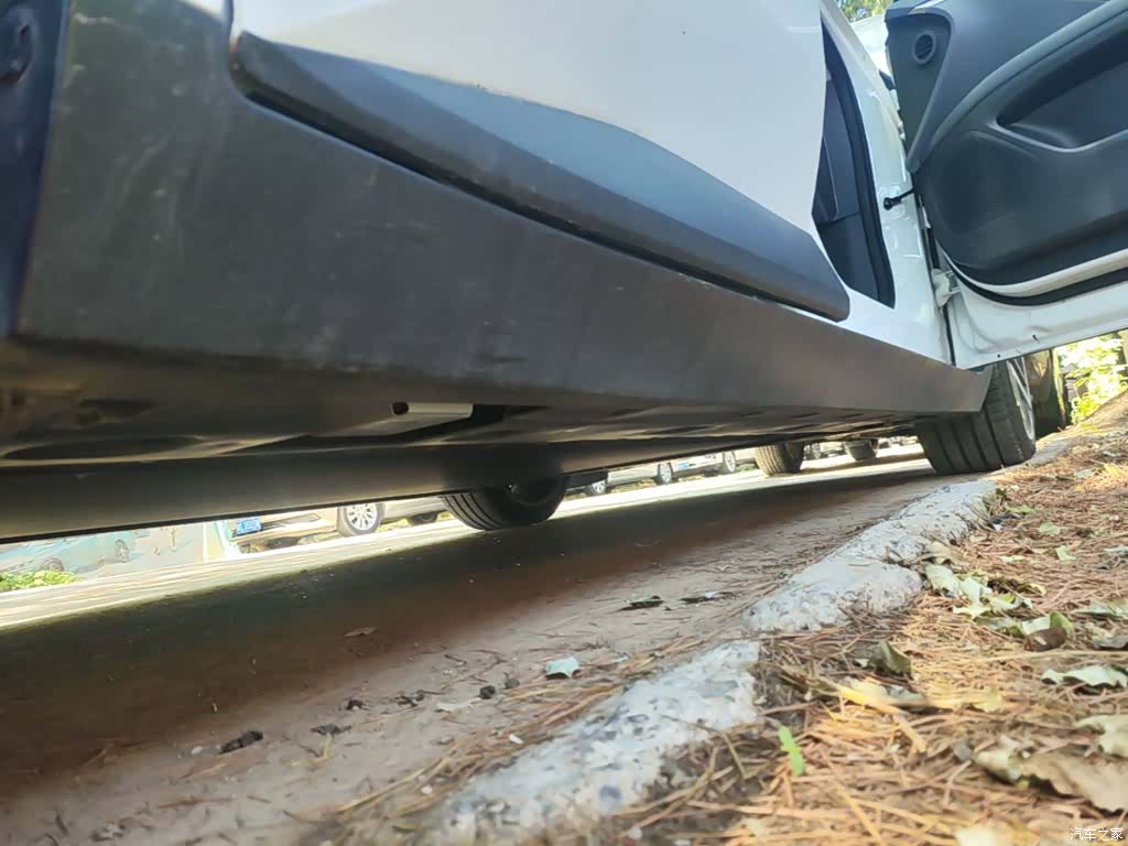 Xpeng Mona M03, 2025 21