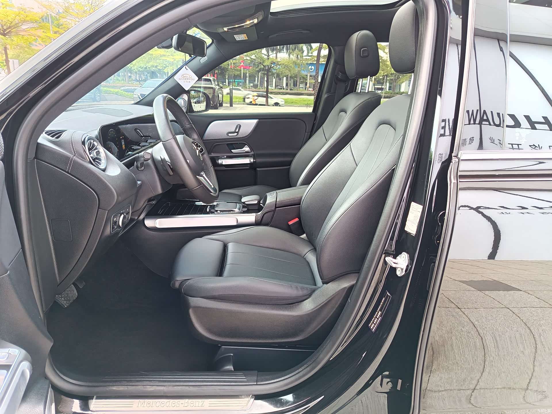 Mercedes-Benz GLB, 2022 все фото
