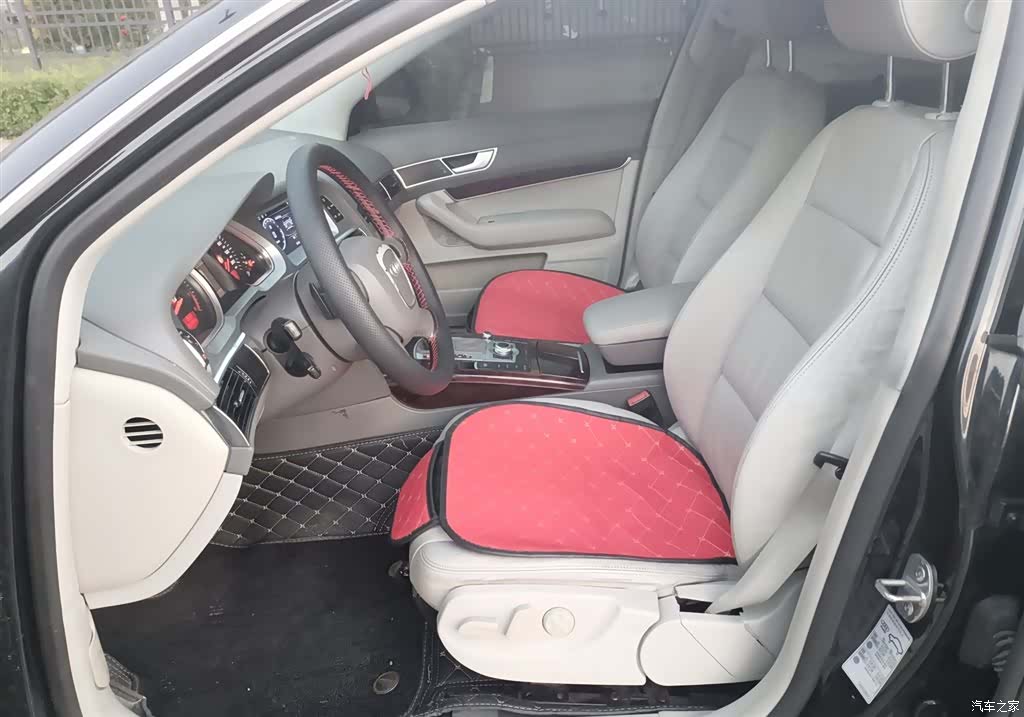 Audi A6L, 2010 10