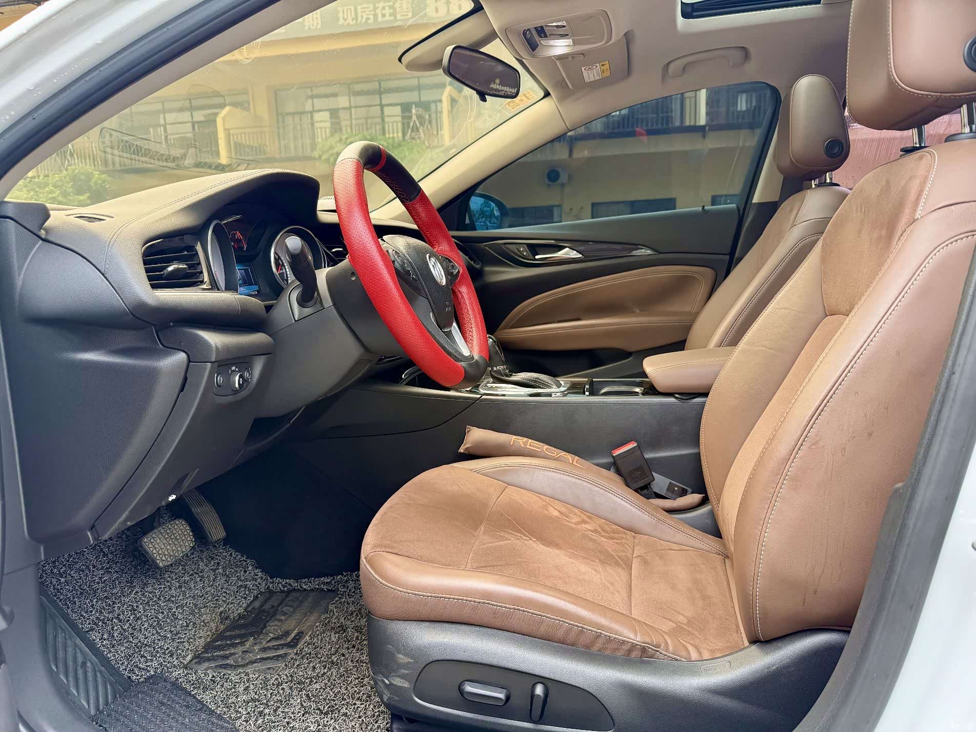 Buick Regal, 2018 все фото